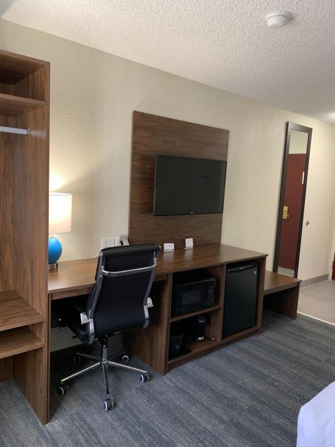 Sleep Inn & Suites California City Eksteriør billede